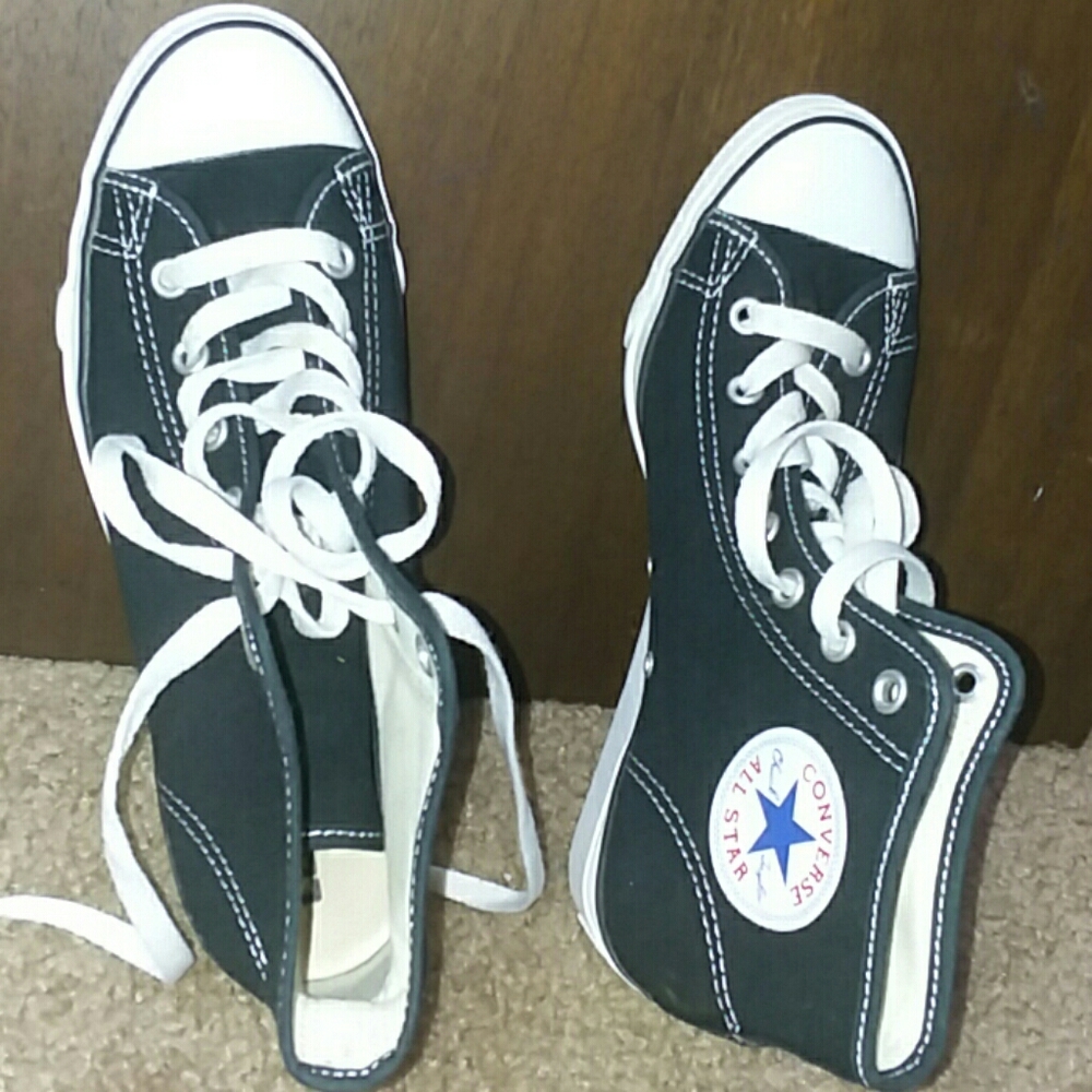 Black Hightop Converse